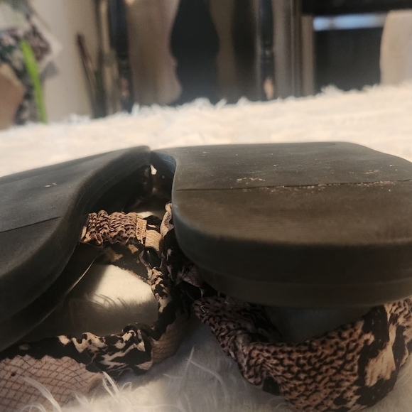 Size.9  14 & Union - Picture 7 of 10